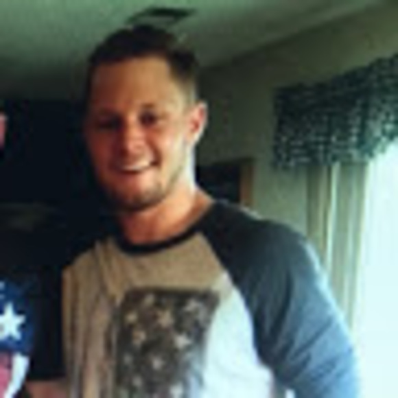 Meet your Posher, Justin - Picture 1 of 1